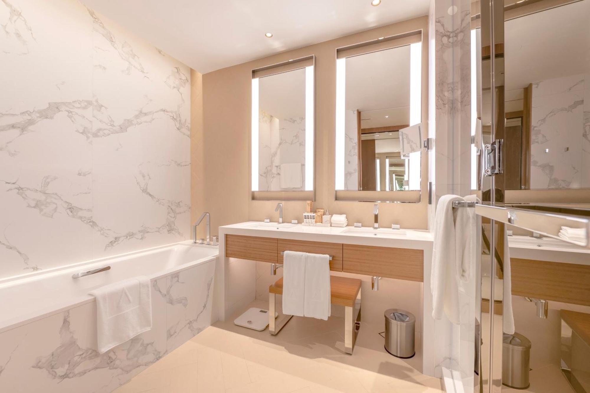 Address Dubai Opera Residences By Qstay Экстерьер фото